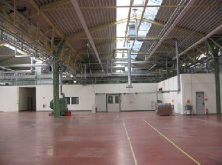 Moderne Produktions- bzw. Lagerhalle