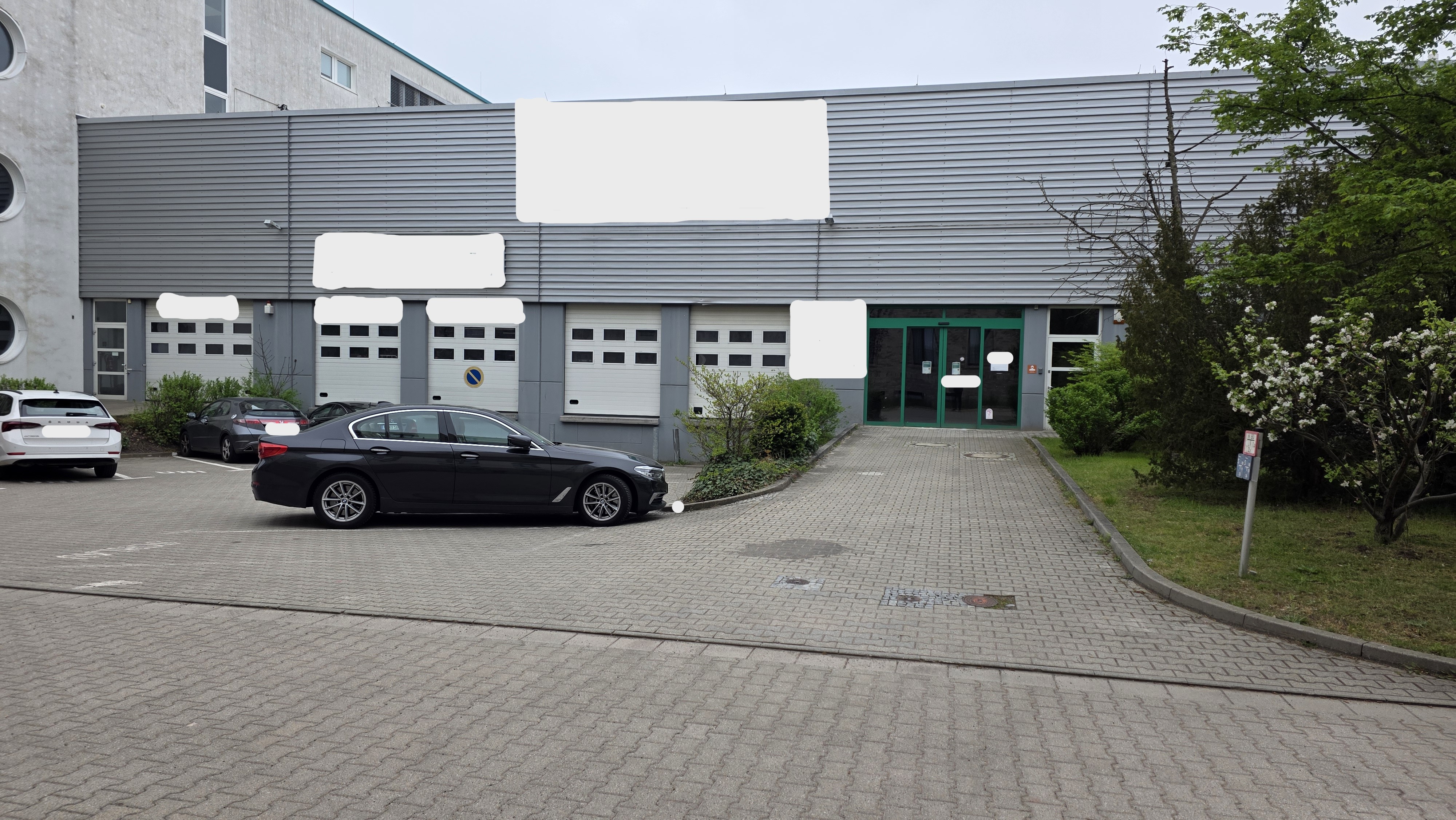 Potsdam, Moderne Halle f&uuml;r Gro&szlig;handel, Lager oder Produktion